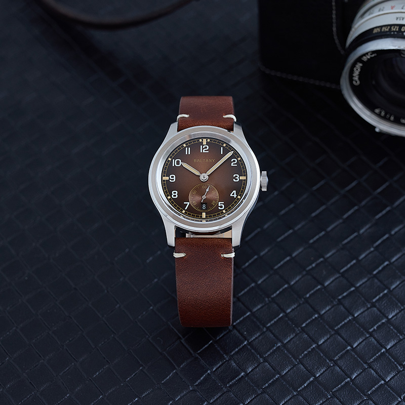 Baltany S2081 Dirty Dozen Watc - đánh giá và giá Omega Watch Constellation